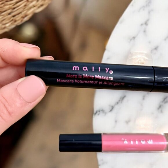 Mally Beauty Makeup Bundle X3 Shadow Stick Mascara Lip Gloss - Picture 4 of 7
